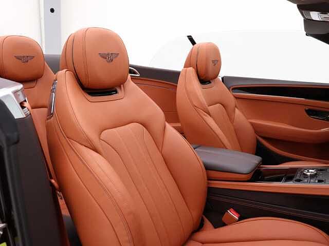 39:Bentley Continental GT Convertible Black Edition V8 Hybrid, Convertible, Havana, Bentley Antwerp