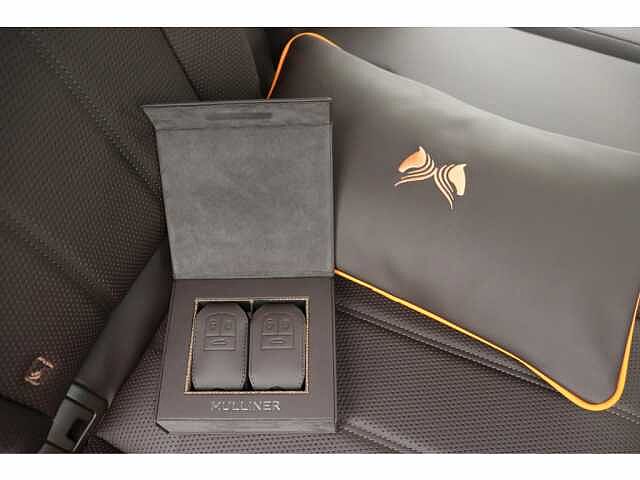 16:Bentley Bentayga V8, SUV, Pale Brodgar, Bentley Antwerp