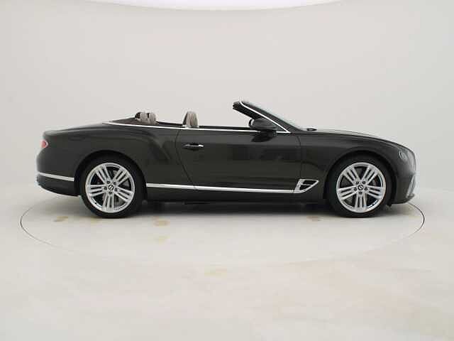 4:Bentley Continental GTC V8, Cabrio, Spectre, Bentley Antwerp