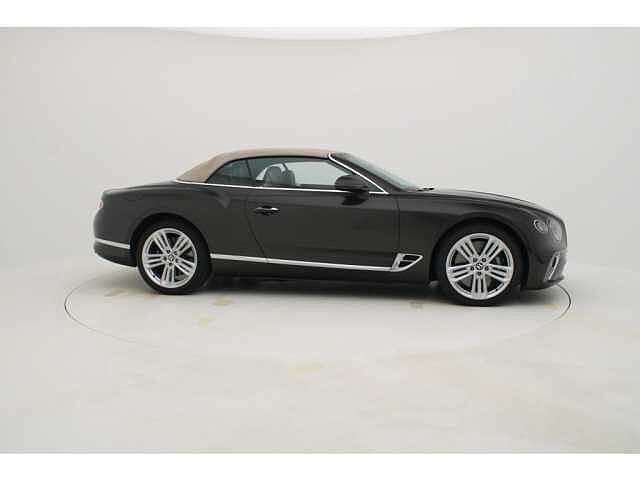30:Bentley Continental GTC V8, Cabrio, Spectre, Bentley Antwerp