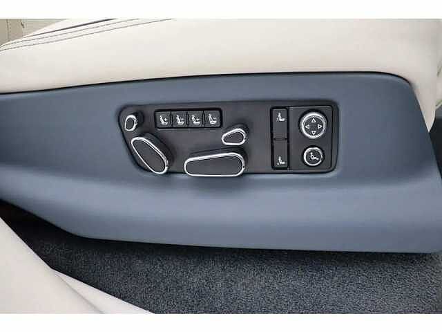 20:Bentley Bentayga EWB Azure First Edition V8, SUV, Meteor, Bentley Antwerp