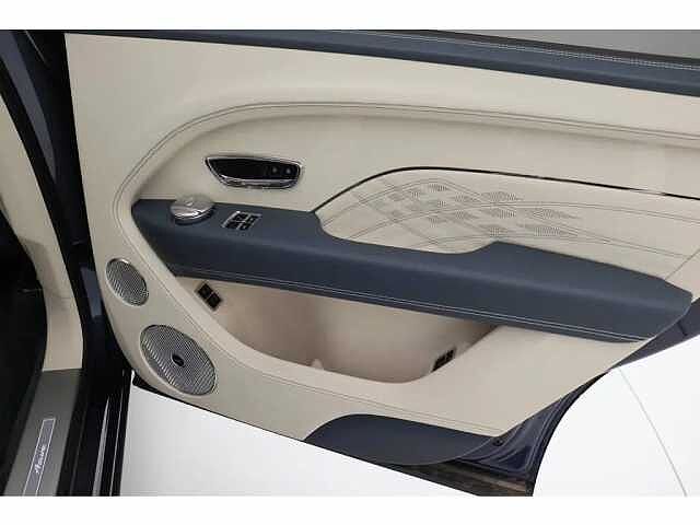 29:Bentley Bentayga EWB Azure First Edition V8, SUV, Meteor, Bentley Antwerp