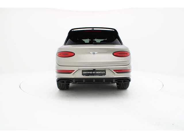 11:Bentley Bentayga V8, SUV, Pale Brodgar, Bentley Antwerp