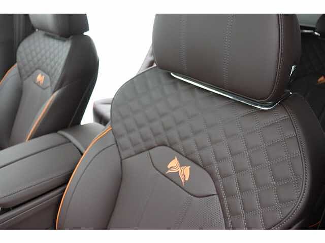 22:Bentley Bentayga V8, SUV, Pale Brodgar, Bentley Antwerp